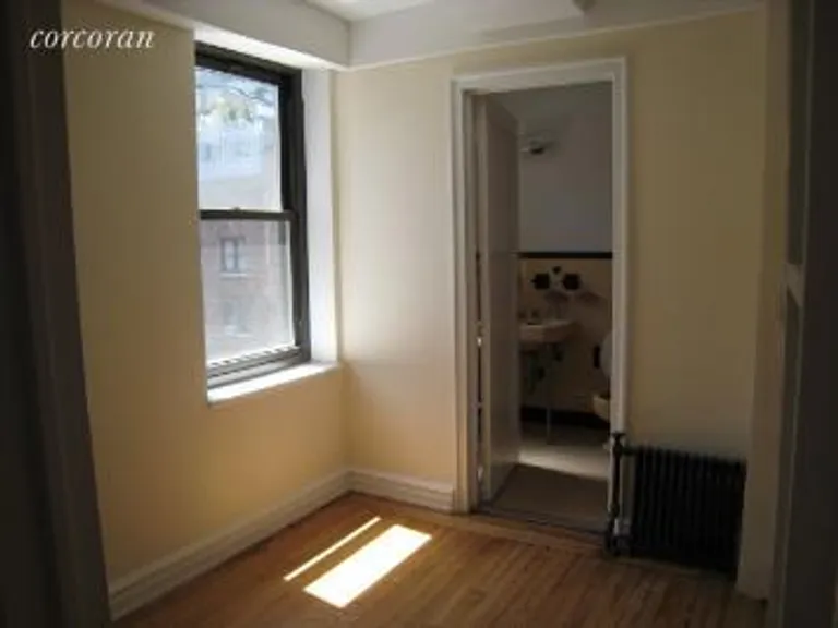 New York City Real Estate | View 5 Riverside Drive, 13E | room 2 | View 3