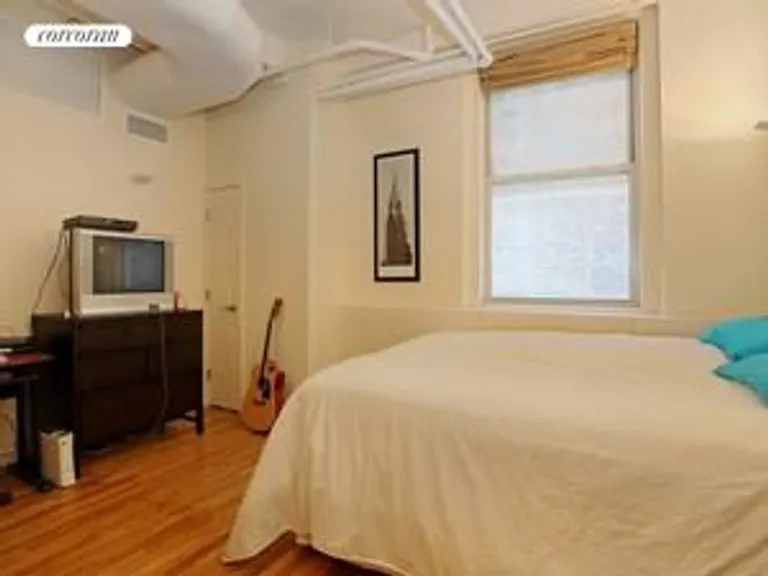 New York City Real Estate | View 39 East 20th Street, 5 FL | Bedroom/ Sleeping Den | View 5