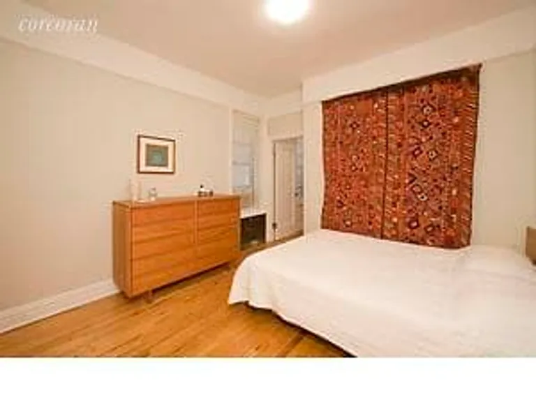 New York City Real Estate | View 25 Parade Place, 1D | room 2 | View 3
