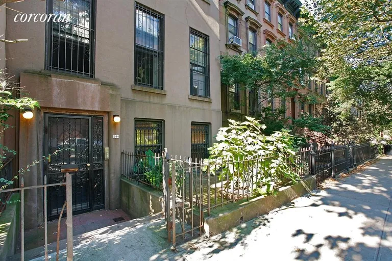 New York City Real Estate | View 144 Park Place, 4 | 1 Bath | View 1
