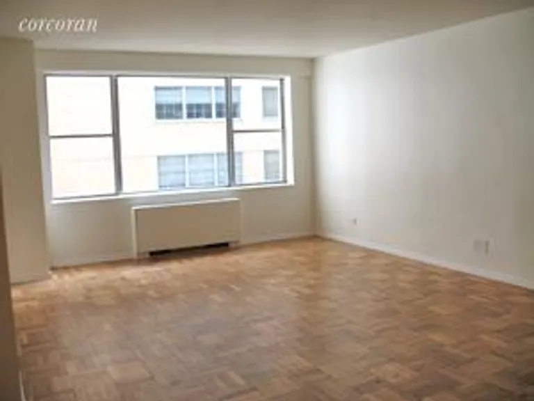 New York City Real Estate | View 201 East 79th Street, 12J | 1 Bed, 1 Bath | View 1