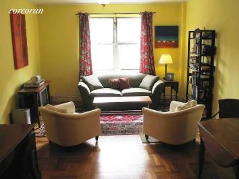 New York City Real Estate | View 100 Bennett Avenue, 5H | 1 Bed, 1 Bath | View 1