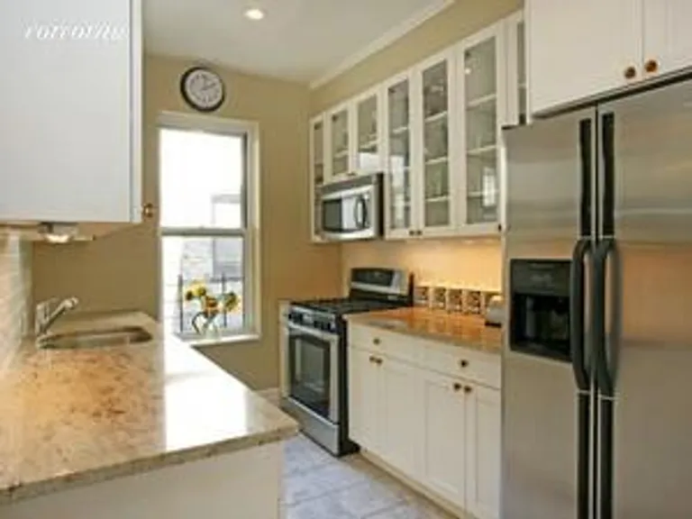 New York City Real Estate | View 225 Eastern Parkway, 3C | room 1 | View 2
