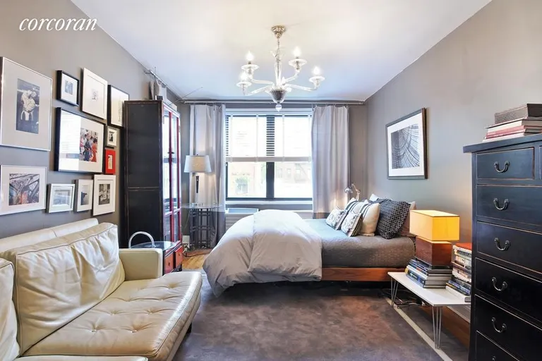 New York City Real Estate | View 100 West 12th Street, 2C | room 3 | View 4
