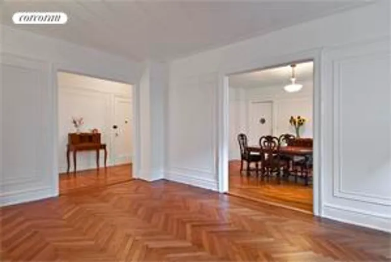 New York City Real Estate | View 505 West End Avenue, 3B | Living Room | View 2