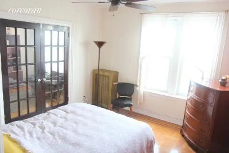 New York City Real Estate | View 728 41st Street, 4A | 2 Beds, 1 Bath | View 1