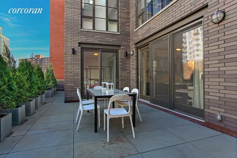 New York City Real Estate | View 316 East 22nd Street, PH1 | Entertaining on the North Terrace | View 9