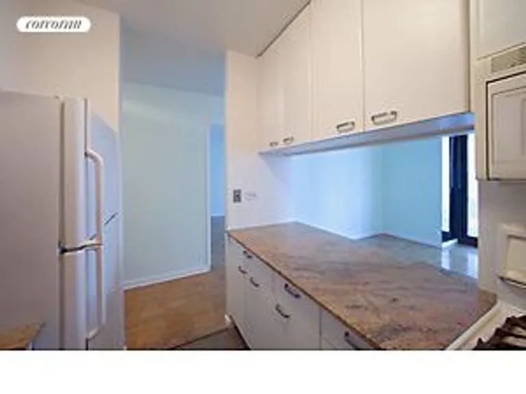 New York City Real Estate | View 45 East 25th Street, 26B | room 3 | View 4