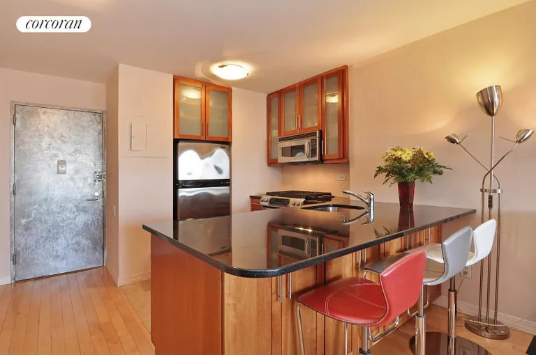 New York City Real Estate | View 45 East 25th Street, 32A | Kitchen | View 10