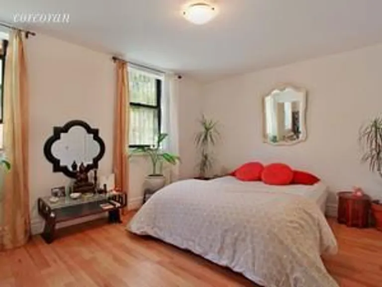 New York City Real Estate | View 295 Saint Marks Avenue, 1A | room 2 | View 3