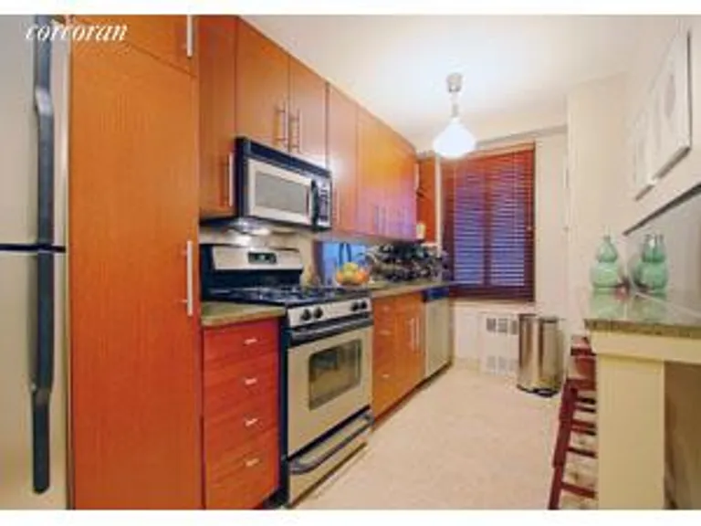 New York City Real Estate | View 195 Willoughby Avenue, 106 | room 1 | View 2