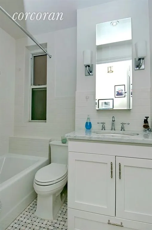 New York City Real Estate | View 250 West 94th Street, 5K | Bathroom | View 5