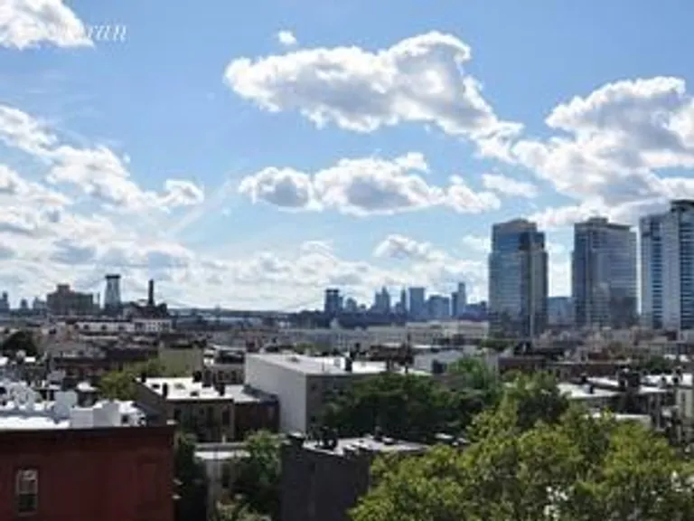 New York City Real Estate | View 72 Berry Street, 2E | room 4 | View 5