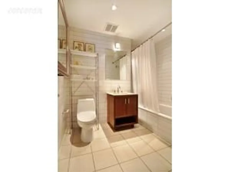 New York City Real Estate | View 72 Berry Street, 2E | room 8 | View 9