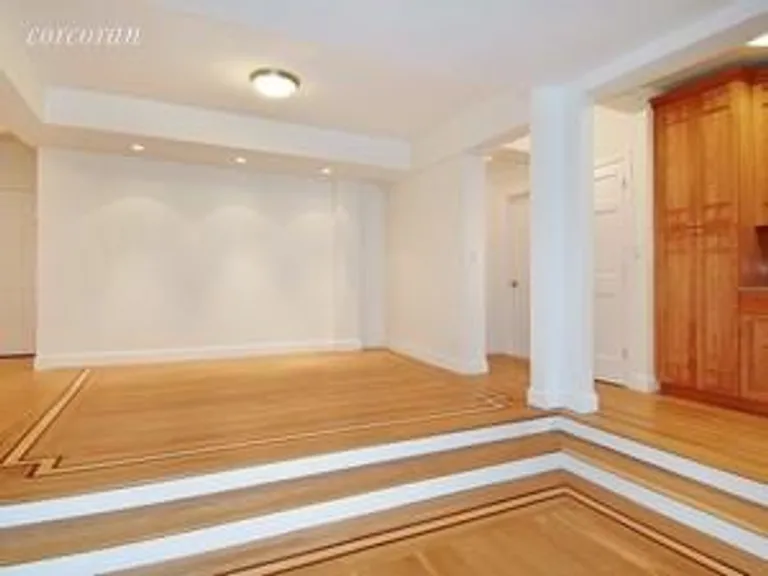 New York City Real Estate | View 320 West 76th Street, 5EF | room 1 | View 2