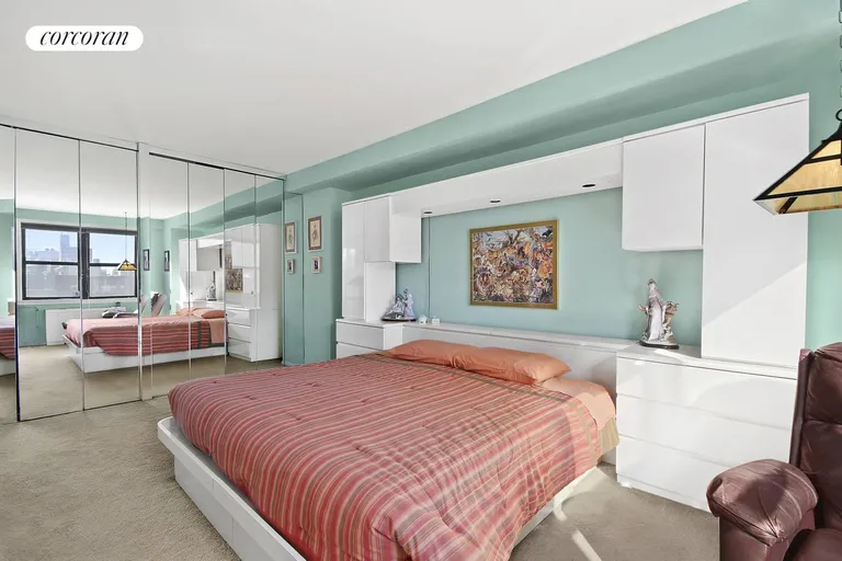 New York City Real Estate | View 201 East 28th Street, 14F | 1 Bed, 1 Bath | View 1