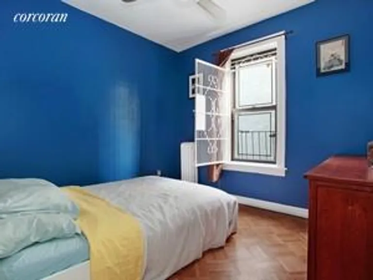 New York City Real Estate | View 160 Lincoln Place, 4A | room 1 | View 2
