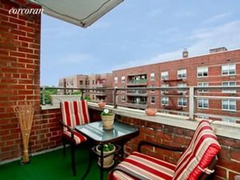 New York City Real Estate | View 616 East 18th Street, 5C | Private terrace | View 2