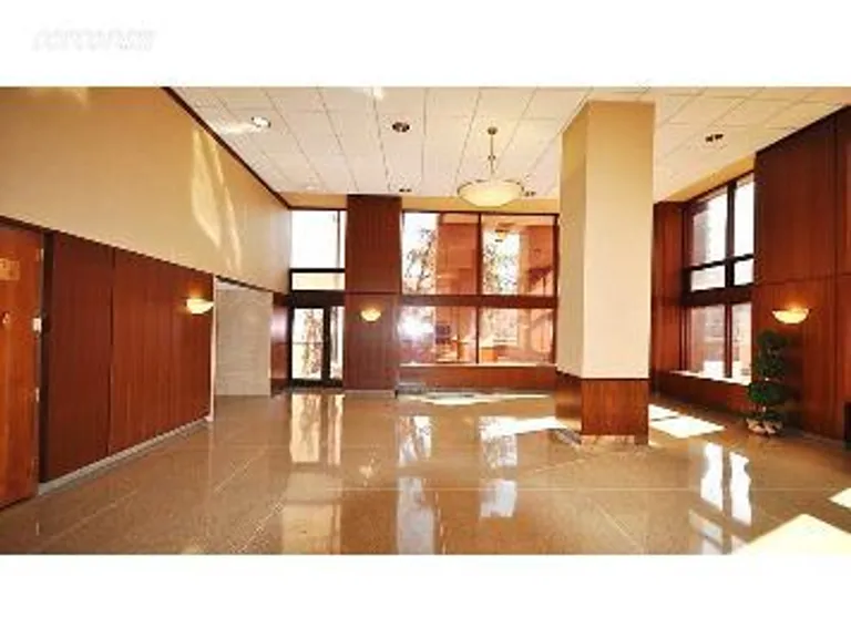 New York City Real Estate | View 1619 Third Avenue, 10K | Lobby | View 6