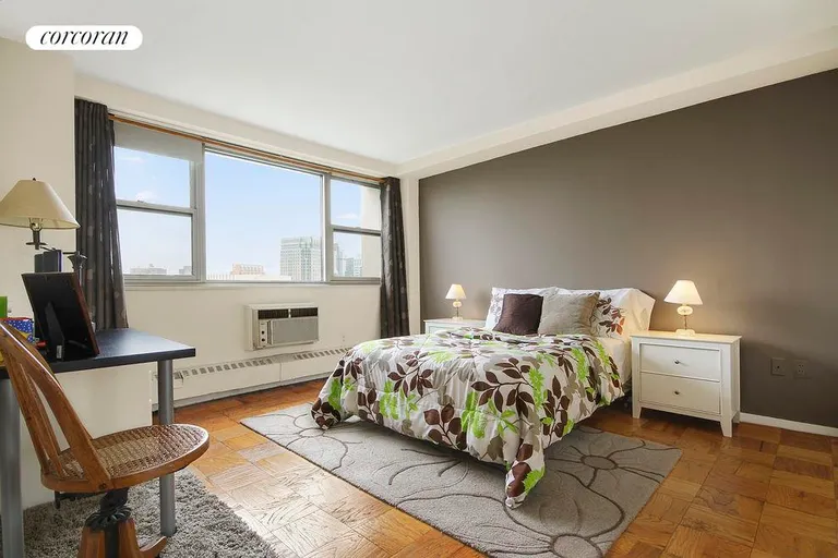 New York City Real Estate | View 75 Henry Street, 25H | 4 | View 9