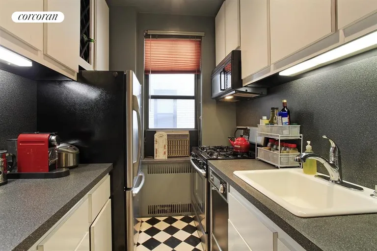 New York City Real Estate | View 225 West 25th Street, 4F | Kitchen | View 3