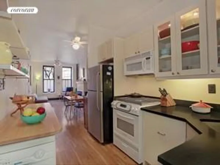 New York City Real Estate | View 652 Carroll Street, 1L | kitchen | View 4