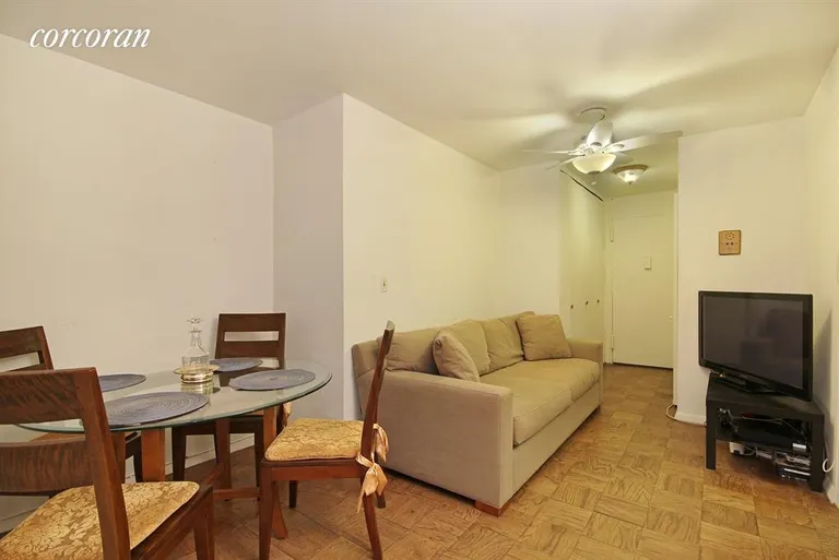 New York City Real Estate | View 7 East 14th Street, 1028 | 1 Bed, 1 Bath | View 1