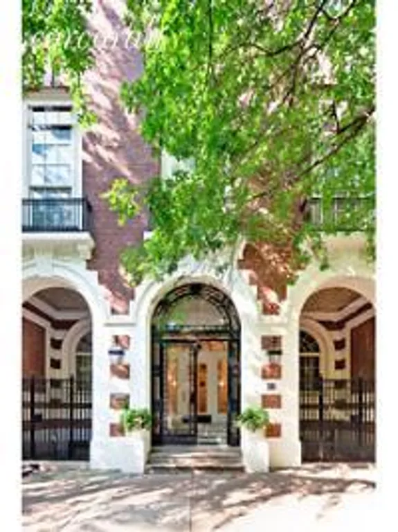 New York City Real Estate | View 122 East 78th Street | room 2 | View 3