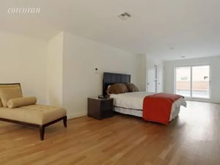 New York City Real Estate | View 325 Greene Avenue, 4A | room 5 | View 6