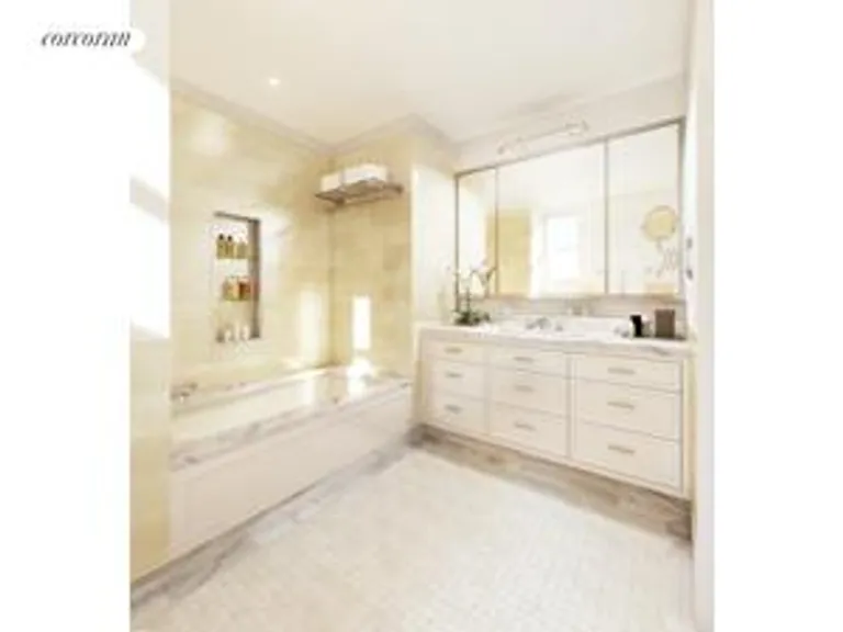 New York City Real Estate | View 845 West End Avenue, 4F | 845 WEA Master Bathroom | View 3