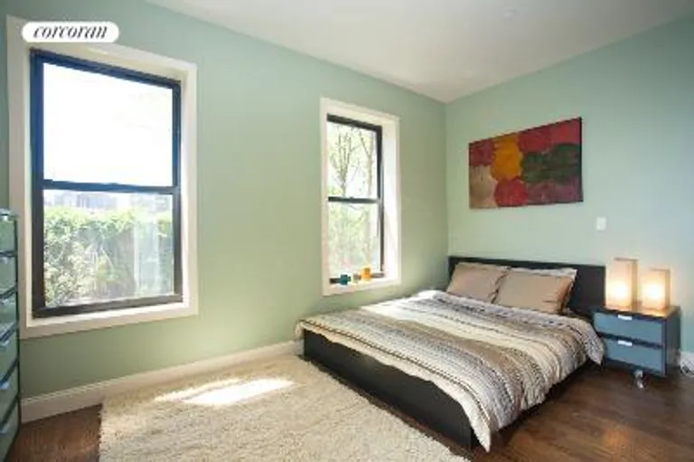 New York City Real Estate | View 176 Lefferts Place, 2 | room 3 | View 4