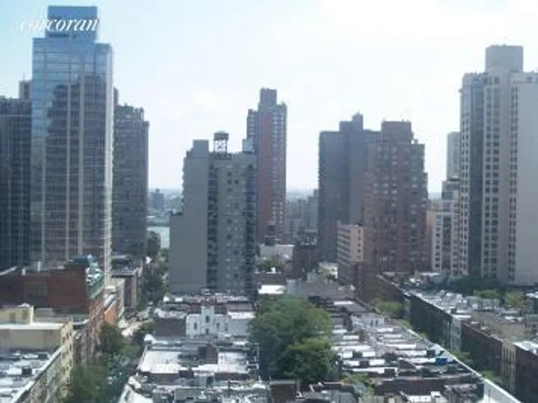 New York City Real Estate | View 1619 Third Avenue, 15A | river view | View 2