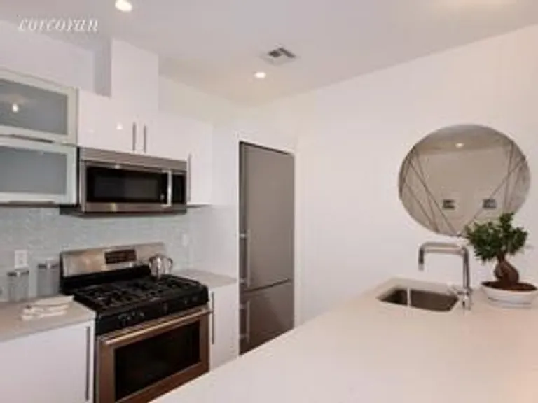 New York City Real Estate | View 94 Prospect Place, 1 | room 3 | View 4