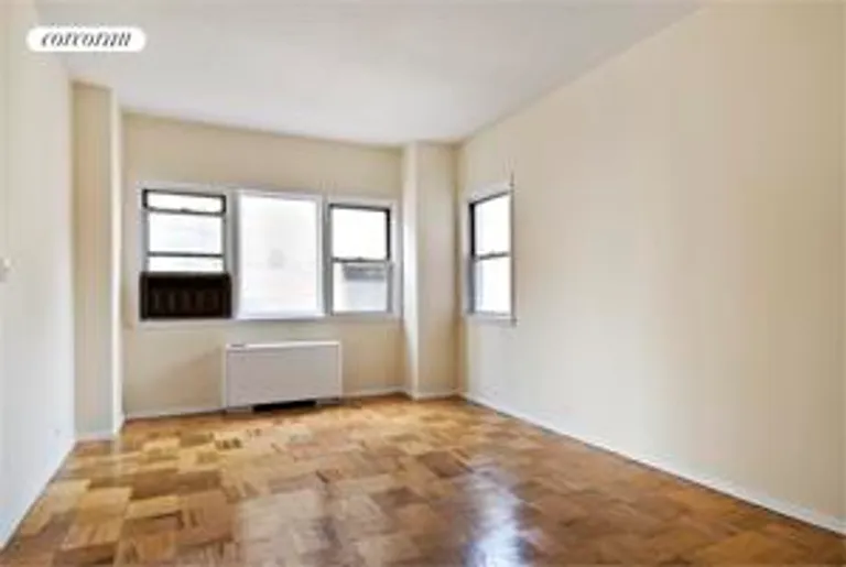 New York City Real Estate | View 77 East 12th Street, 17J | room 2 | View 3