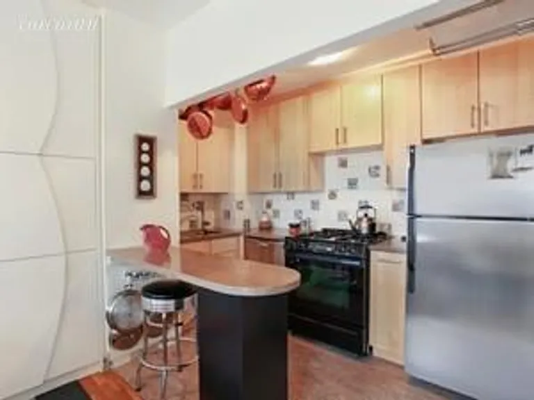 New York City Real Estate | View 143 Avenue B, 8A | room 1 | View 2