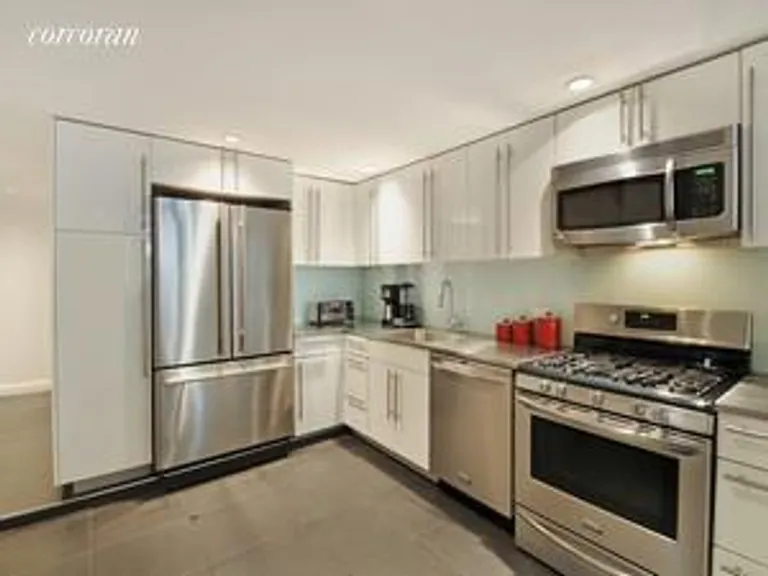 New York City Real Estate | View 3 Hanover Square, 3F | room 2 | View 3