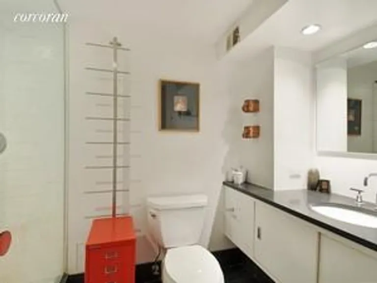 New York City Real Estate | View 3 Hanover Square, 3F | room 3 | View 4