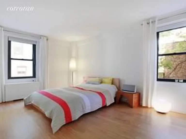 New York City Real Estate | View 245 East 25th Street, 3J | room 1 | View 2