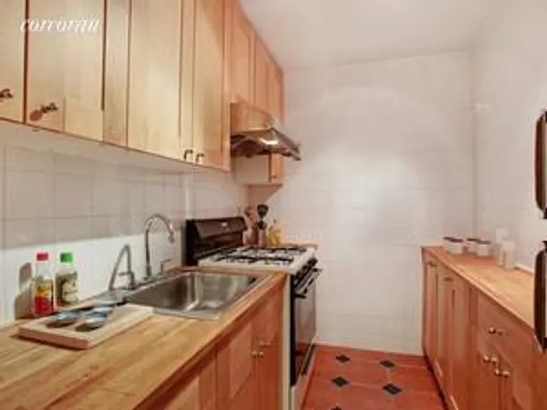 New York City Real Estate | View 245 East 25th Street, 3J | room 3 | View 4