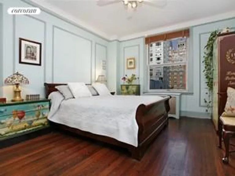 New York City Real Estate | View 138 East 36th Street, 8B | Large Master Bedroom | View 4