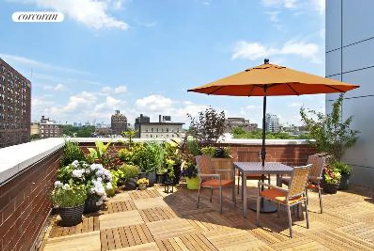 New York City Real Estate | View 212 South Oxford Street, PH-D | 2 Beds, 2 Baths | View 1