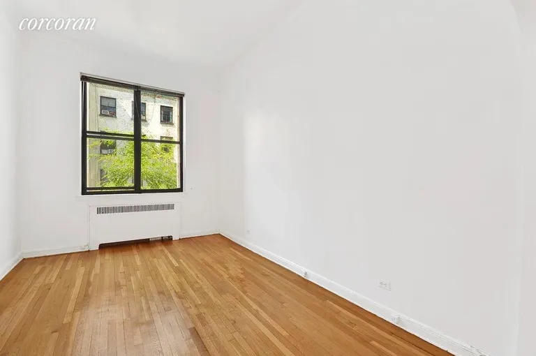 New York City Real Estate | View 104 East 37th Street, 3A | 104 E 37th Street, #3A, NY (104_E_37_#3A_Bedroom2_PDugan) | View 4