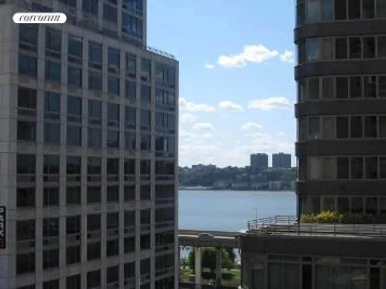 New York City Real Estate | View 303 West 66th Street, 10EW | room 9 | View 10