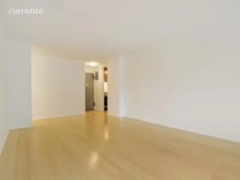 New York City Real Estate | View 185 Hall Street, 102 | room 3 | View 4