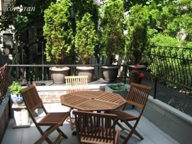 New York City Real Estate | View 119 West 82nd Street, 2-3 | room 8 | View 9