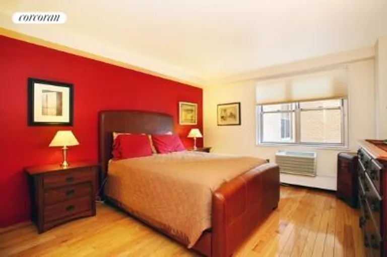 New York City Real Estate | View 303 West 66th Street, 10GW | room 4 | View 5