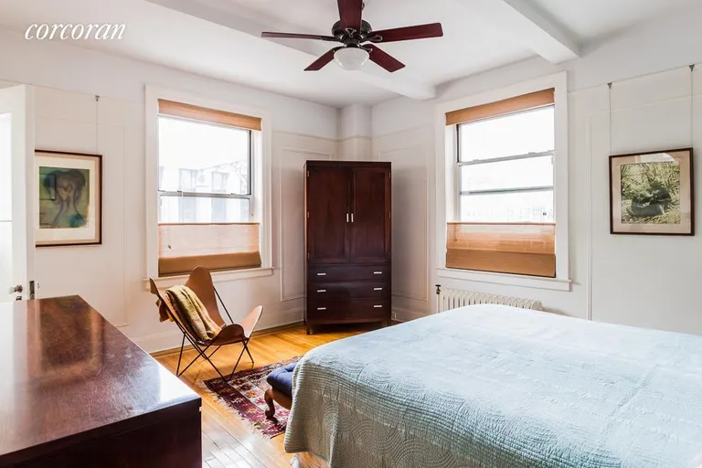 New York City Real Estate | View 41 Eastern Parkway, 2B | room 3 | View 4