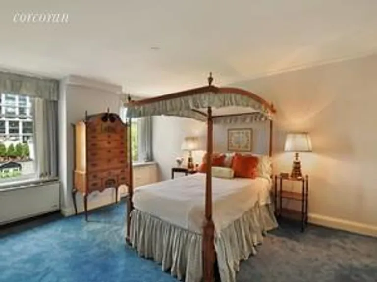 New York City Real Estate | View 130 East End Avenue, 5D | Bedroom | View 3
