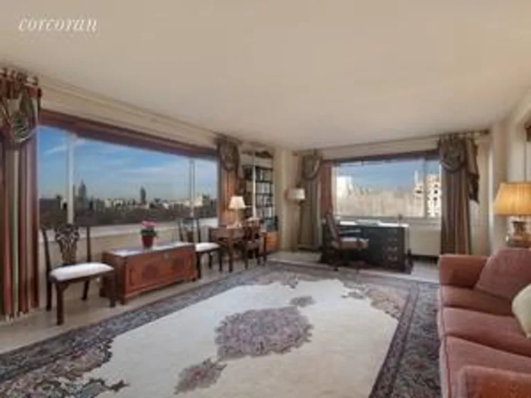New York City Real Estate | View 10 East 70th Street, 16A | 2 Beds, 2 Baths | View 1