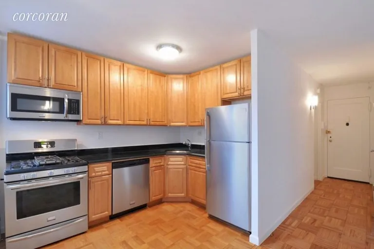 New York City Real Estate | View 361 Clinton Avenue, 3A | room 4 | View 5